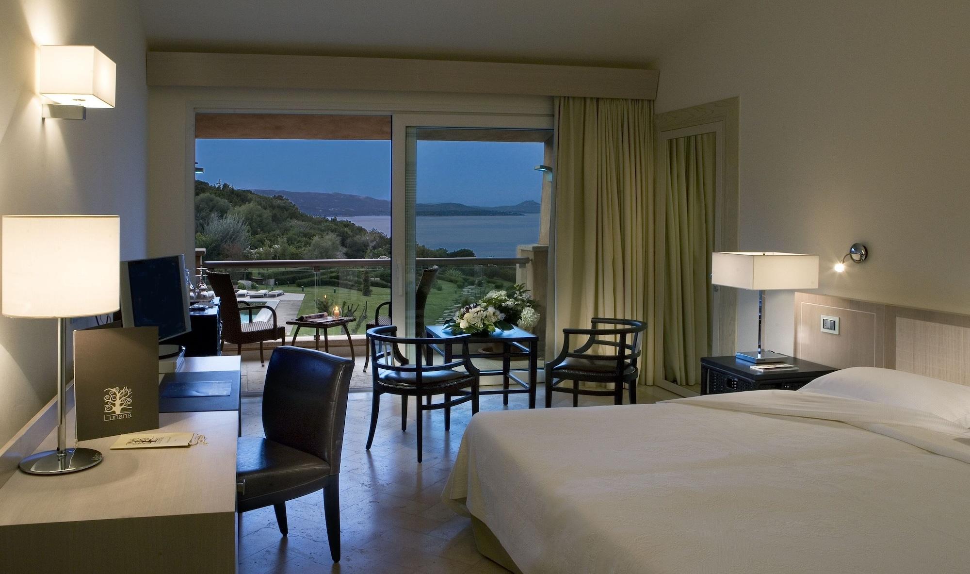L'Ea Bianca Luxury Resort Baja Sardinia Exterior photo