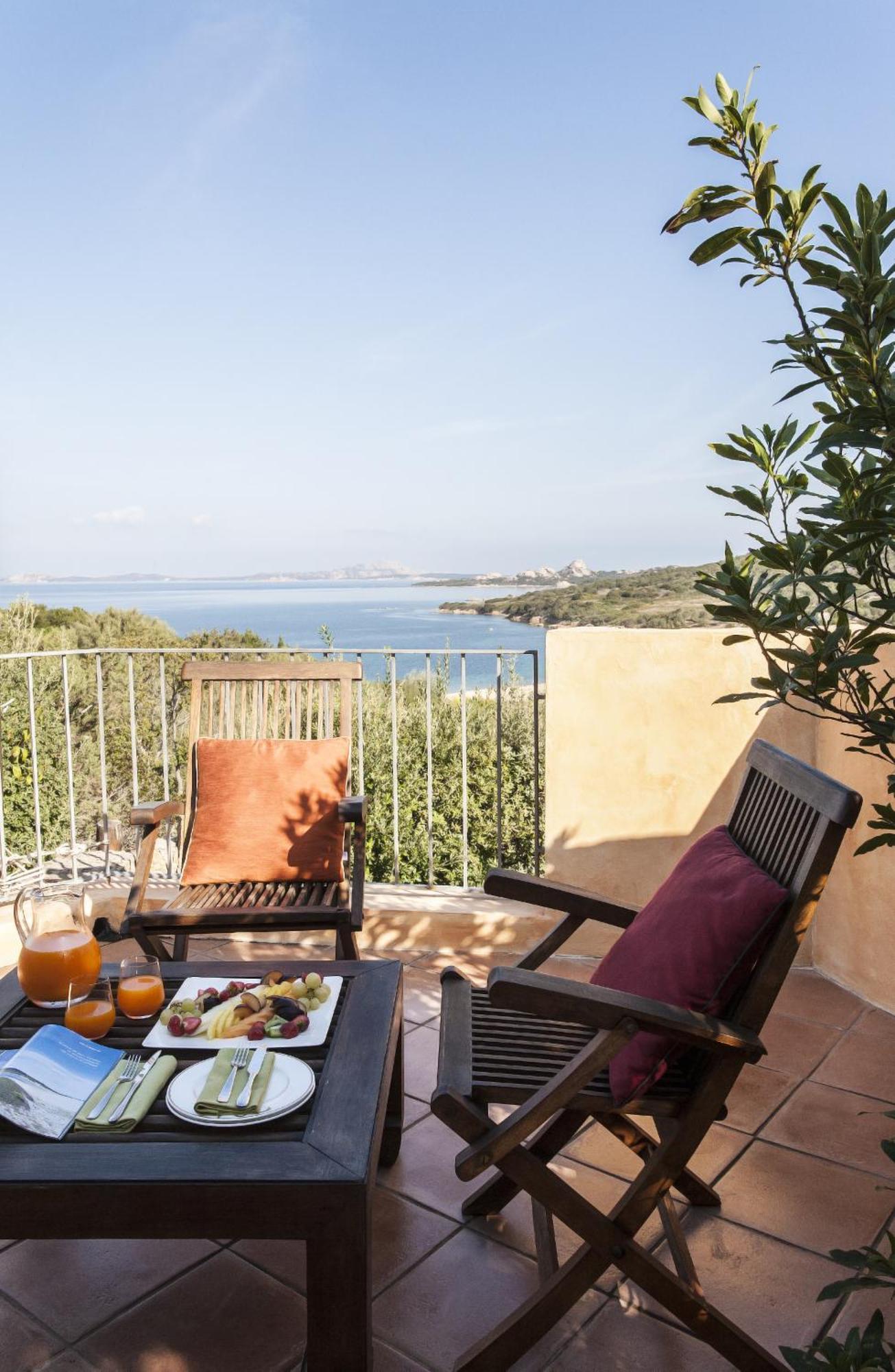L'Ea Bianca Luxury Resort Baja Sardinia Exterior photo