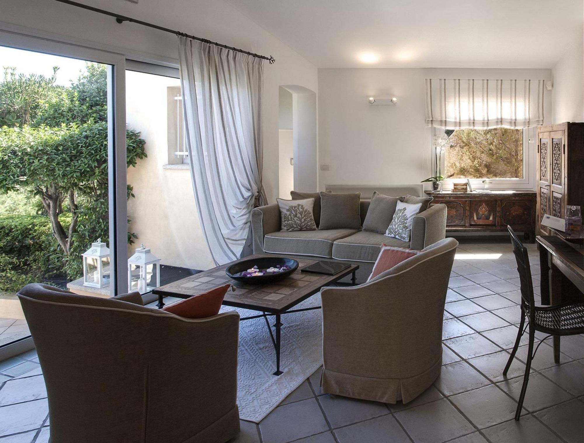 L'Ea Bianca Luxury Resort Baja Sardinia Exterior photo