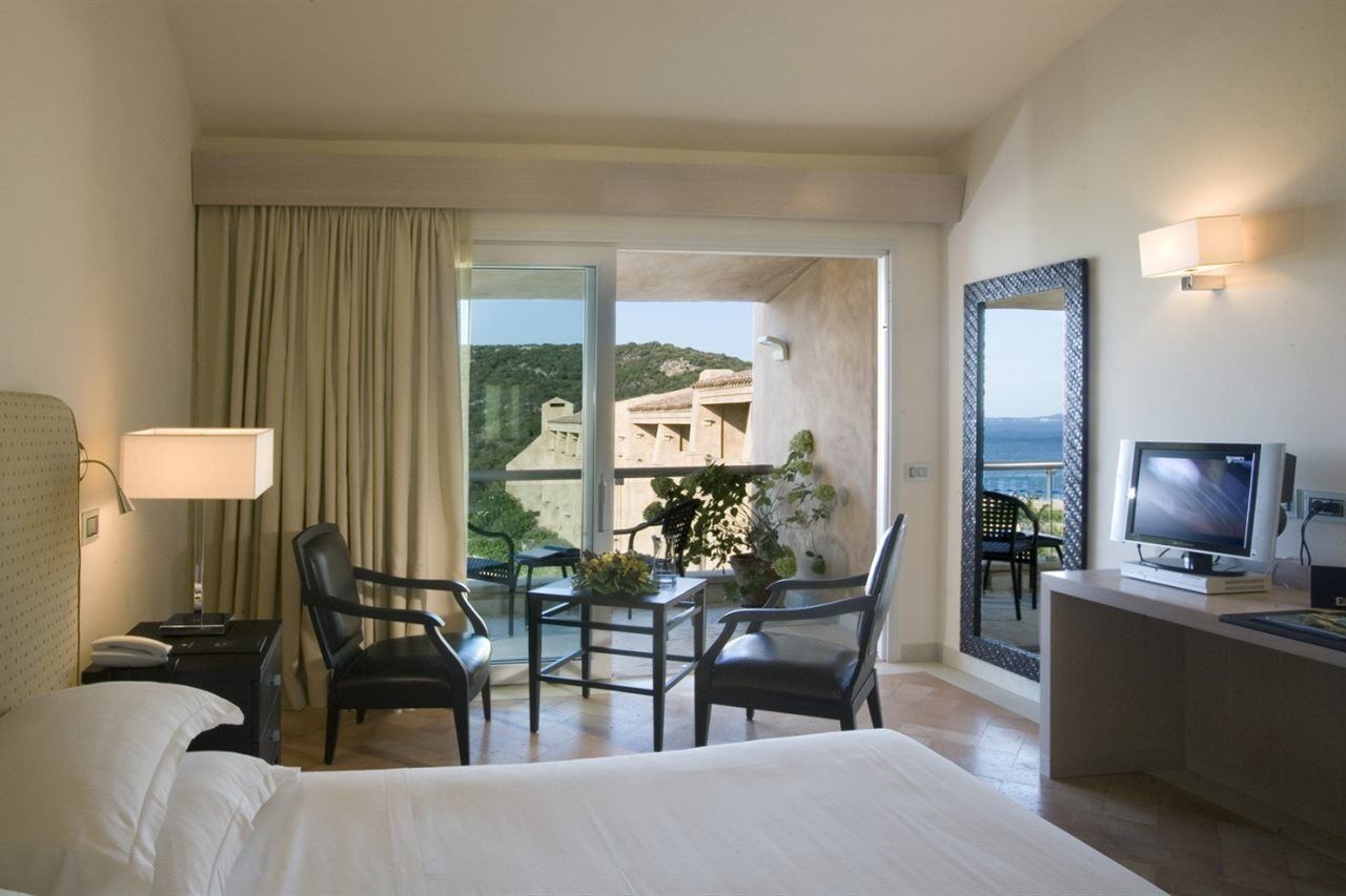 L'Ea Bianca Luxury Resort Baja Sardinia Exterior photo